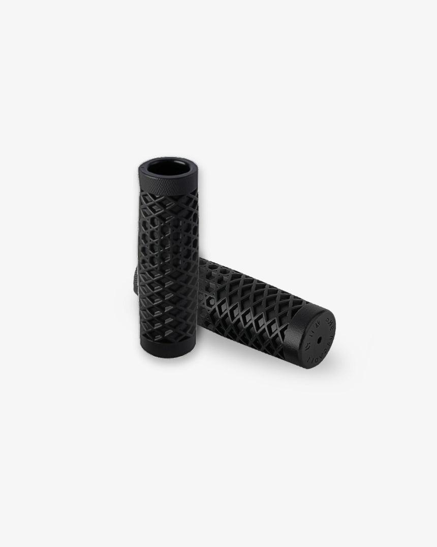 Waffle Diamond Grips For 22.2mm (7/8") Handlebars