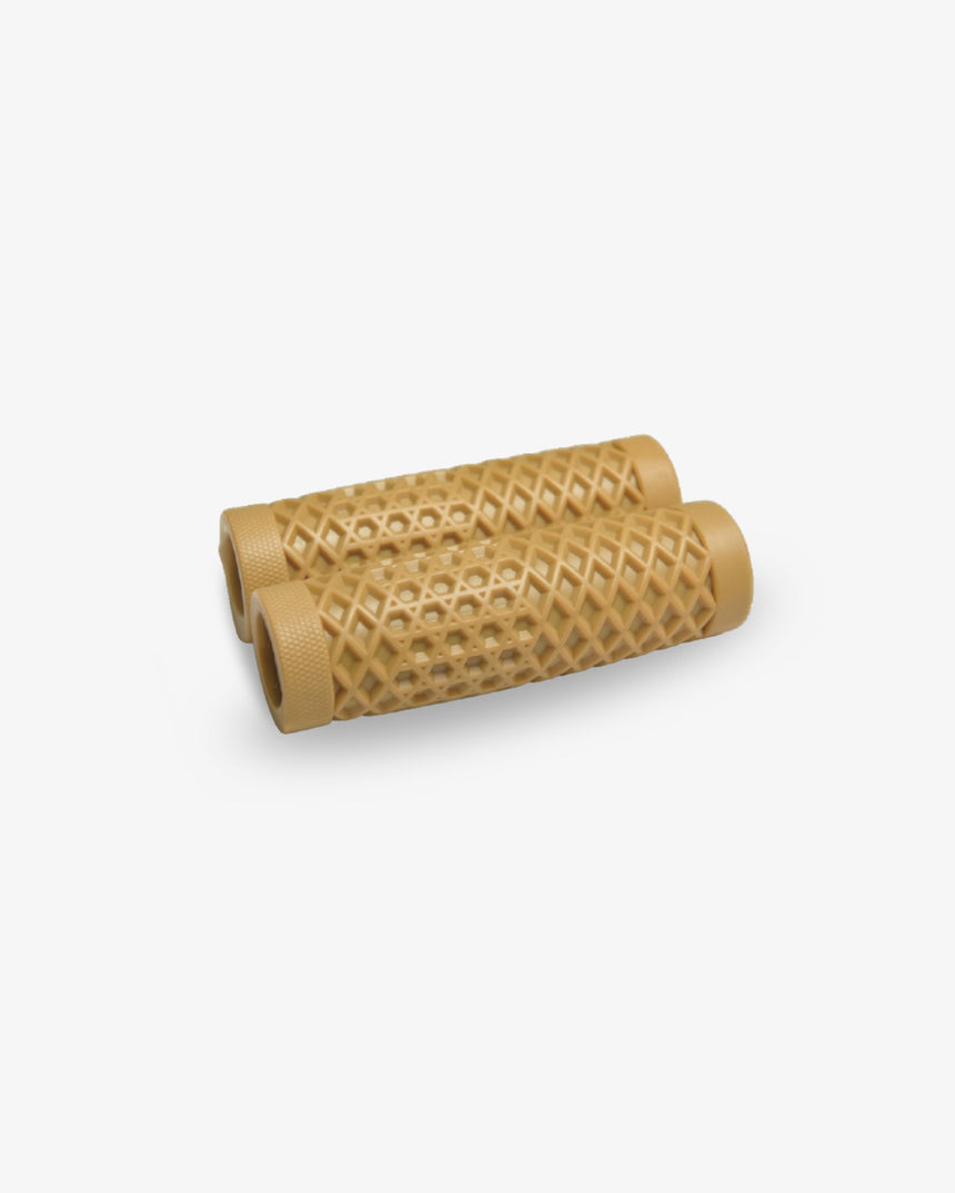 Waffle Diamond Grips For 22.2mm (7/8") Handlebars