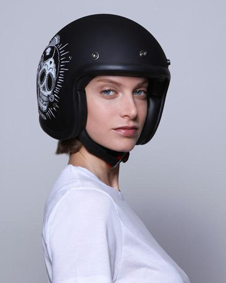 Jet Vintage // Amor Sin Fin - Cafe Racer Club