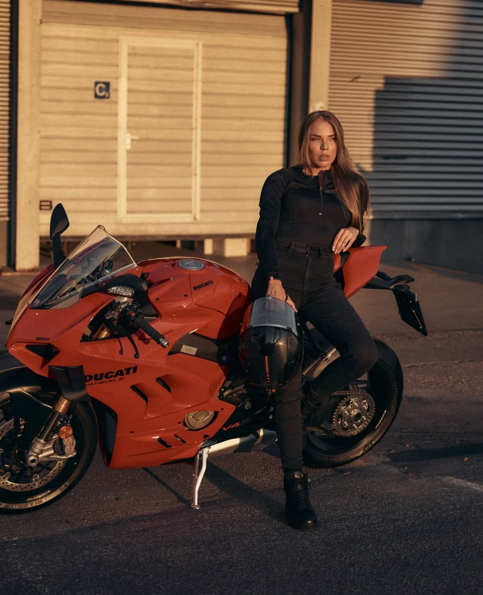 Pando Moto Australia | Pando Moto Riding Gear | Cafe Racer Club