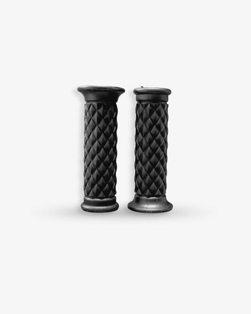 Queen Diamond Grips For 7/8" (22mm) Handlebars