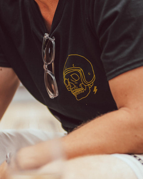 Skull Helmet Tee - Cafe Racer Club